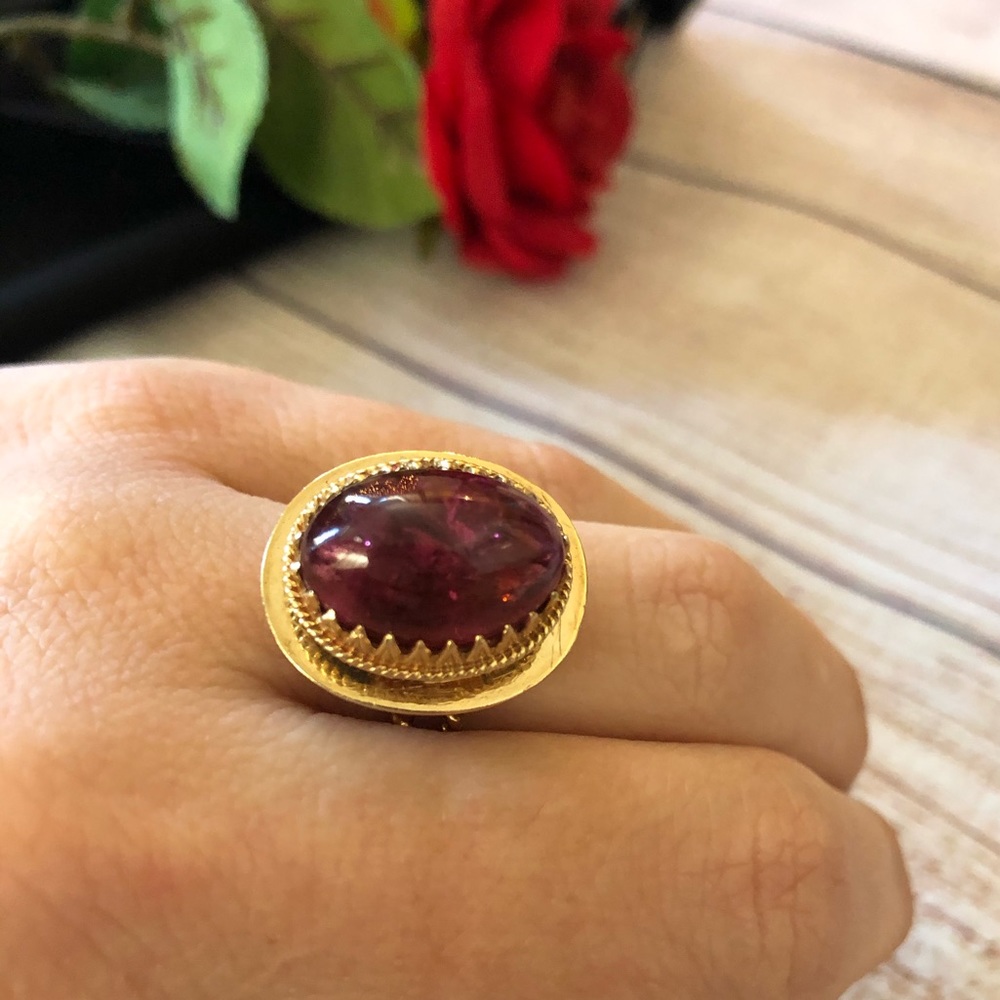 Beautiful 14k gold with Amethyst